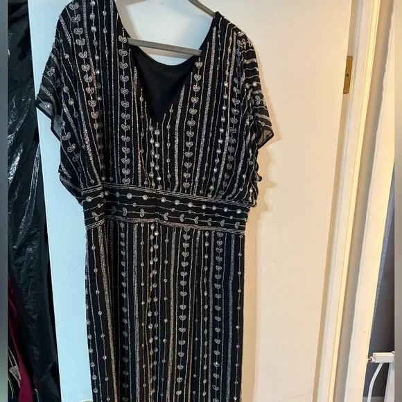 Macduggal evening dress size 20 - Picture 2 of 4